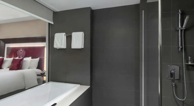 Номер Standard Novotel Yangon Max