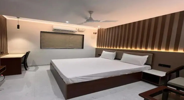 Номер Deluxe Hiive by Convivial Hotels