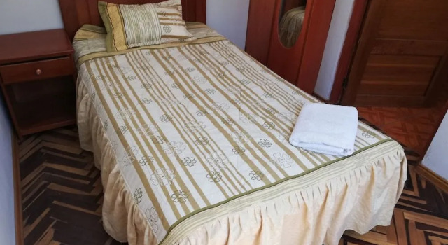 Hospedaje Intiqolla, Забронировать Отель Отели и гостиницы Пуно, рядом с Conde de Lemos Balcony, Отель