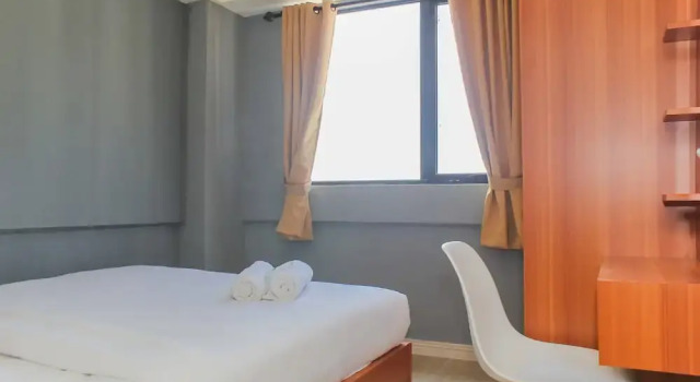 Comfortable and High Floor 2Br at Meikarta Apartment, Rezervați Apartament Cibatu West Java