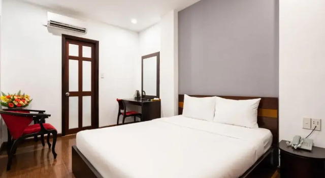 Номер Superior A&A Toronto Hotel