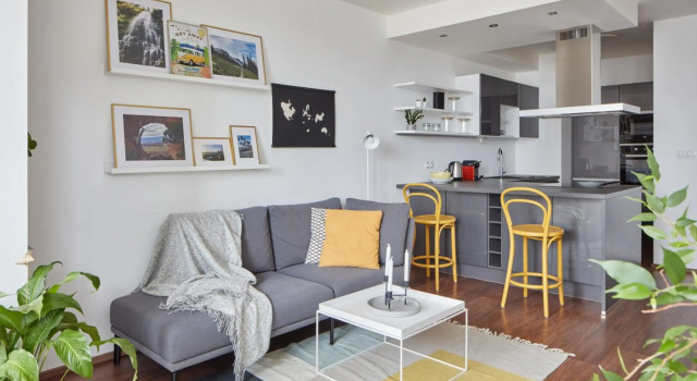 Lively Apartment in Holešovice by Prague Days, Book Lejlighed Lejligheder i Prag, nær DOX Centre for Contemporary Art, Lejlighed