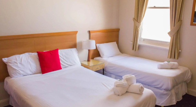Gardners Inn Hotel, Забронировать Отель Блэкхит Голубые горы, рядом с Поле для гольфа Blackheath