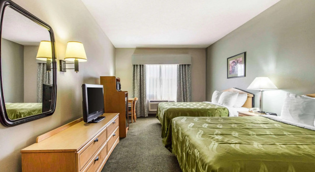 Quality Inn & Suites Pearl-Jackson, Buchen Sie Hotel Pearl Mississippi