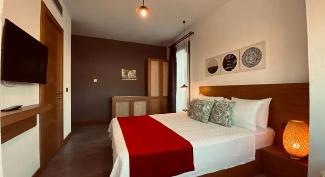 Полулюкс Yerli Otel Alacati
