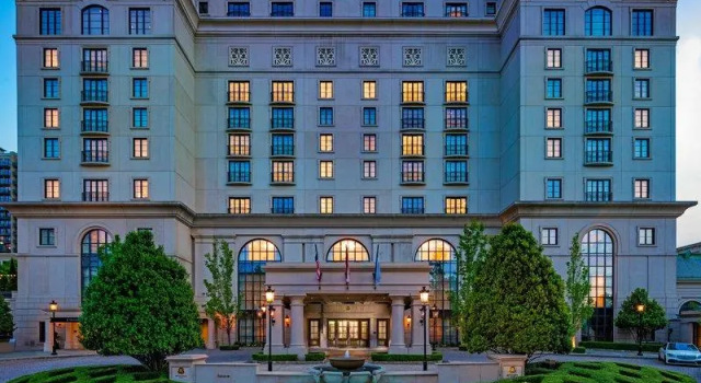 Четырёхместный номер Deluxe The St. Regis Atlanta