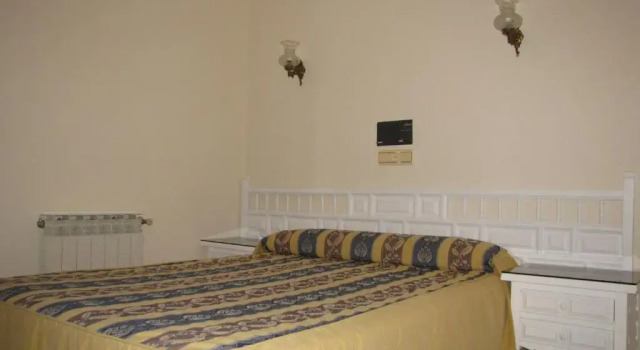 Номер Economy Hotel Ton
