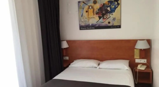 Hotel le 21ème, Забронировать Отель Отели Страсбурга с парковкой, рядом с Площадь Республики, Парковка