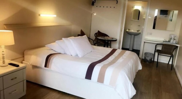 Wildwood Lodge, Book Feriehus Hoteller i Louth County med morgenmad, Morgenmad