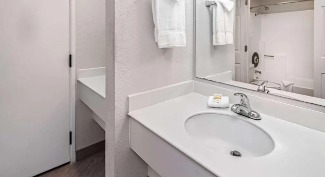 Четырёхместный номер Deluxe La Quinta by Wyndham Buena Park