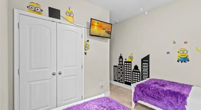 Fun In The Sun 5 Bed 5 Bath - Pool Near Disney 5 Bedroom Home by RedAwning