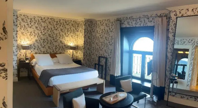 Люкс с видом на море Ercilla Embarcadero Hotel