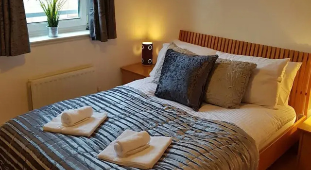 Executive Open Plan Apartment in Leith, Prenota Appartamento Hotel a Lothian con parcheggio, Parcheggio