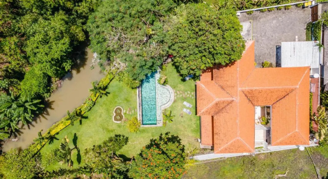 Вилла 5bd Moroccan style luxury Villa in the heart of Canggu
