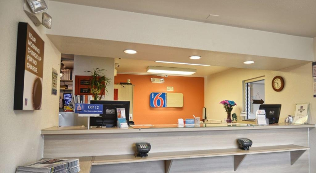 Motel 6 Coeur D'Alene, ID
