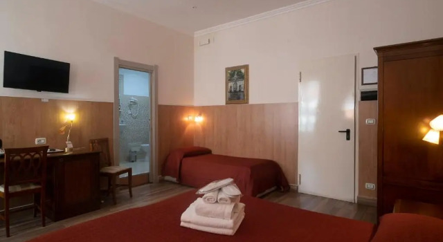 Трёхместный номер Hotel Tonic