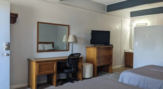 Четырёхместный номер Comfort The Oakwood Inn