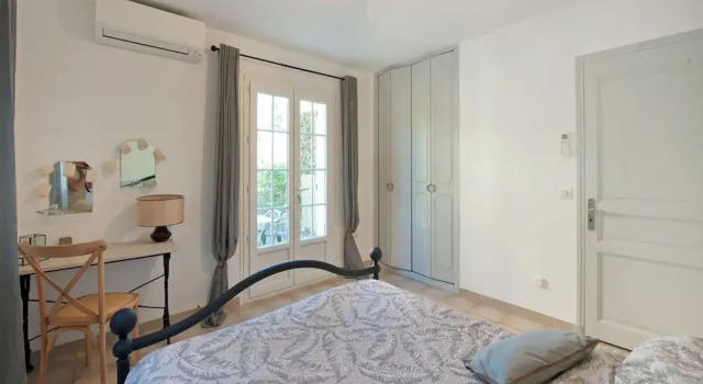 Riviera Hideaway for 2 Guests