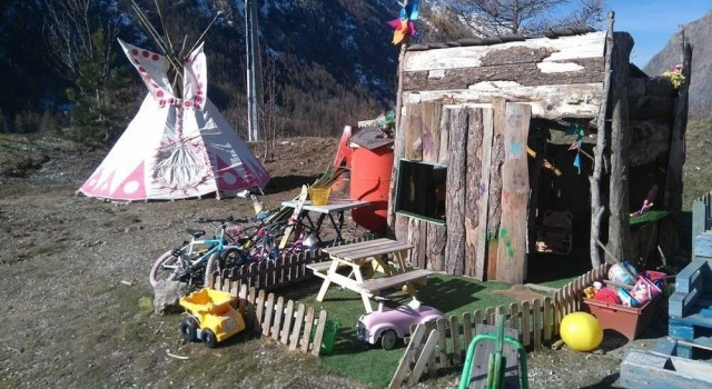 Gîte Le Rocher, Забронировать Отель Отели Ла-Грав 3 звезды, рядом с Гондольный подъемник Гласье де ла Мейж 1, 3*