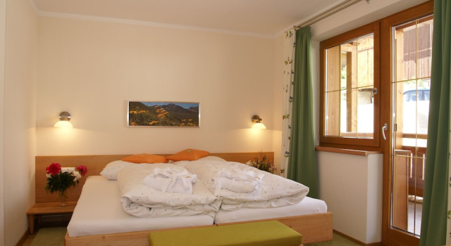 Номер Standard с 2 комнатами с балконом и с видом на горы Familienhotel Darrehof inkl SuperSommerCard