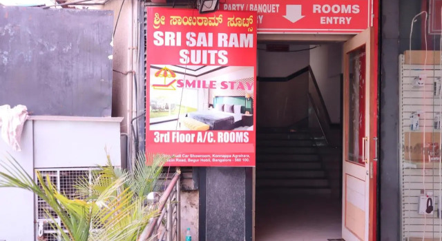 Smilestay Sri Sai ram Suites