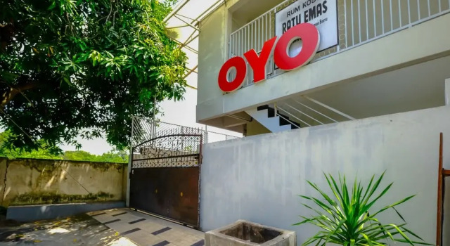OYO 2499 Penginapan Ratu Emas