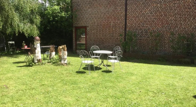 La suite d'Arras, Varaa Hotelli Arras 