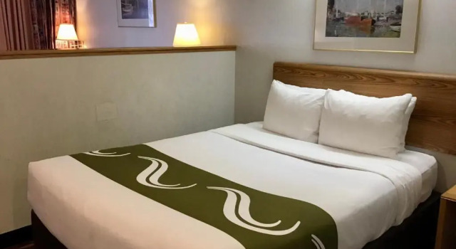 Четырёхместный номер Standard Quality Inn & Suites Wilsonville
