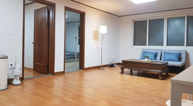 Ocean City House in Hongdae, Забронировать Отель Отели Сеула 3 звезды, рядом с Торговый центр Y'Z PARK, 3*