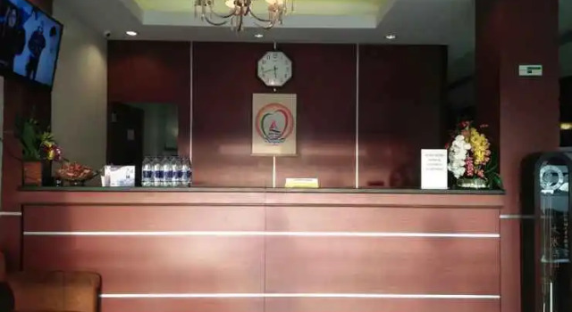 Atia New Hotel, Prenota Hotel Hotel a Kalimantan con parcheggio, Parcheggio