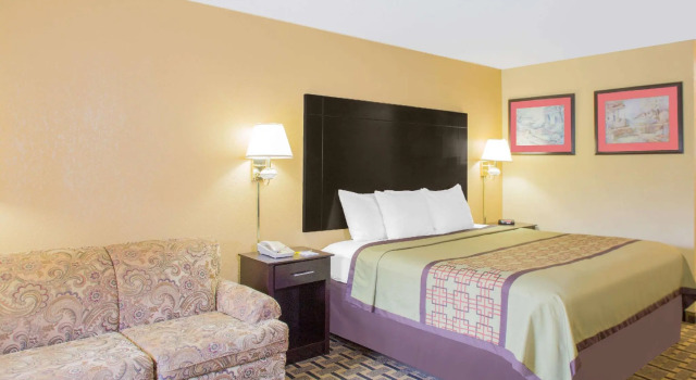 Двухместный номер Standard Days Inn by Wyndham Andalusia