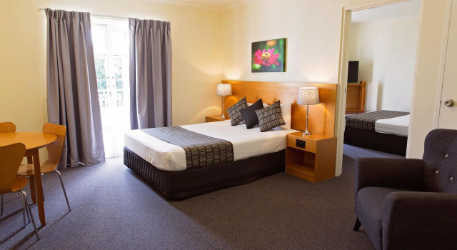 Семейный номер Standard White Lace Motor Inn