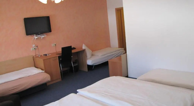 Четырёхместный номер Standard Hotel Am Weyerhof