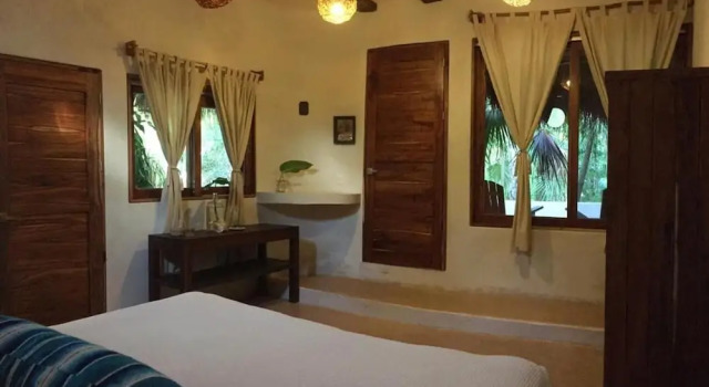 Casa Violeta
