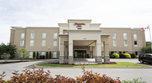 Hampton Inn by Hilton Elliot Lake, Varaa Hotelli  