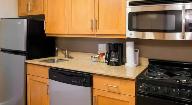 Люкс c 1 комнатой TownePlace Suites by Marriott Kansas City Overland Park