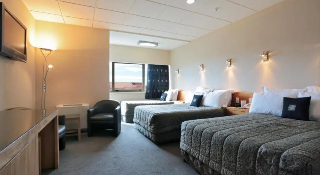 Семейный номер Classic Kelvin Hotel