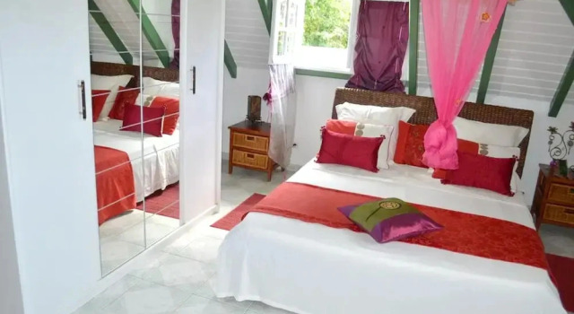 Property with 3 Bedrooms in Deshaies, with Wonderful Sea View, Shared Pool, Enclosed Garden - 2 Km From the Beach, Reserva ahora Apartamento Deshaies Basse-Terre