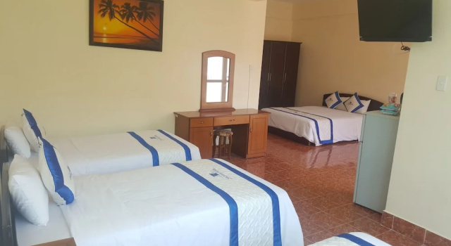 Семейный люкс Vacsava Hotel
