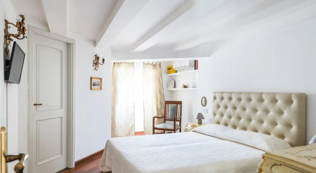 Teta House