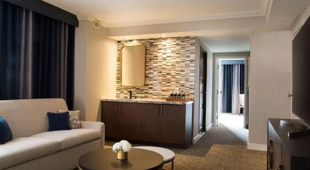 Двухместный люкс Executive The Yorkville Royal Sonesta Hotel Toronto