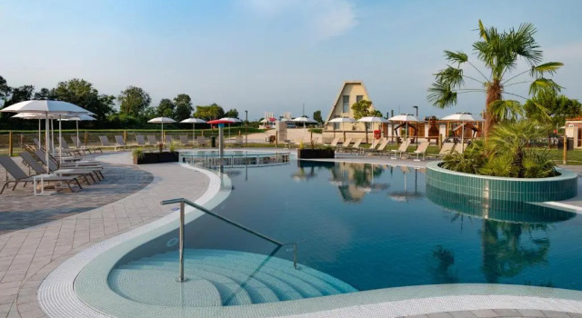 Коттедж с балконом Marina Azzurra Resort