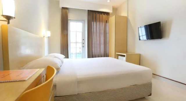 Двухместный номер Deluxe с балконом Triniti Hotel Batam