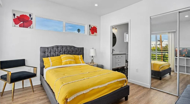 Downtown LA Stylish Suites
