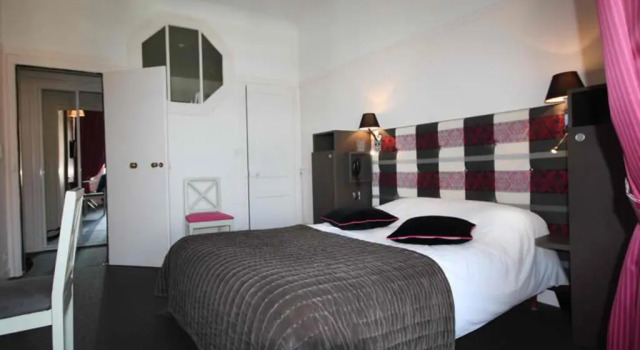 Hotel Des Bains, Забронировать Отель Гранвиль Mont Saint-Michel Bay