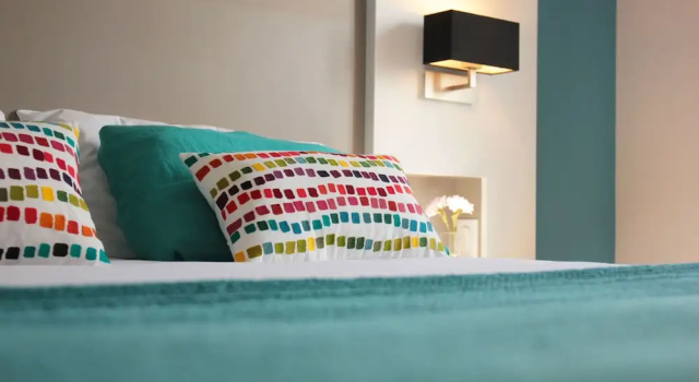 Апартаменты Comfort Le Cornouaille Hotel & Spa