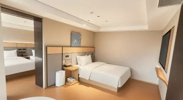 Люкс Deluxe JI Hotel (Zhoushan Putuo Zhujiajian Nansha Scenic Area)