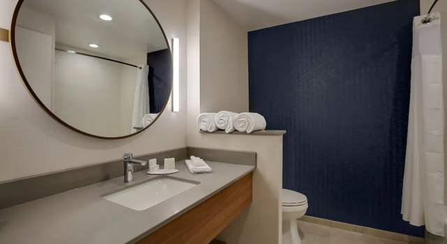 Люкс Fairfield Inn & Suites Bardstown
