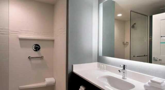 Четырёхместный люкс Residence Inn by Marriott New York Long Island East End