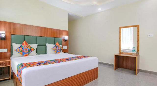 Fabhotel Royal Galaxy, Забронировать Отель Отели Манали с завтраком, Завтраки